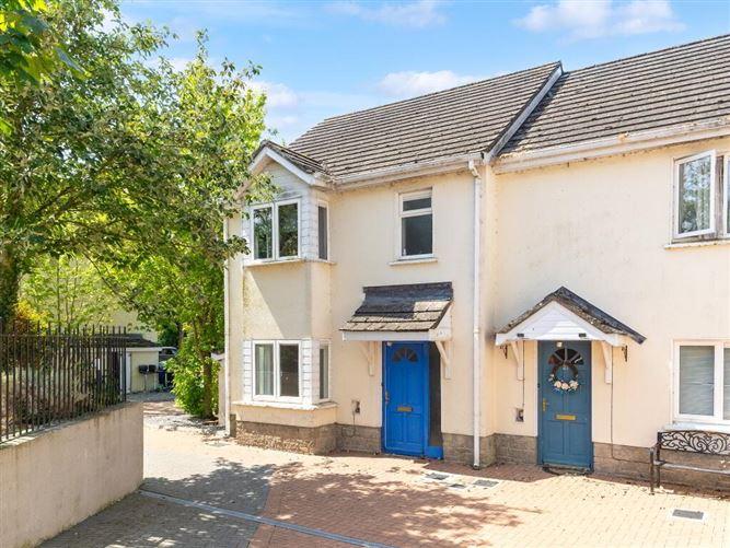 20 Dolmen Mews, Kilkenny Road, Carlow, historical listing image 1