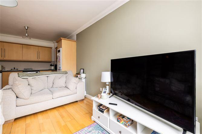 19 The View, Larch Hill, Santry, Dublin 9, historical listing image 4