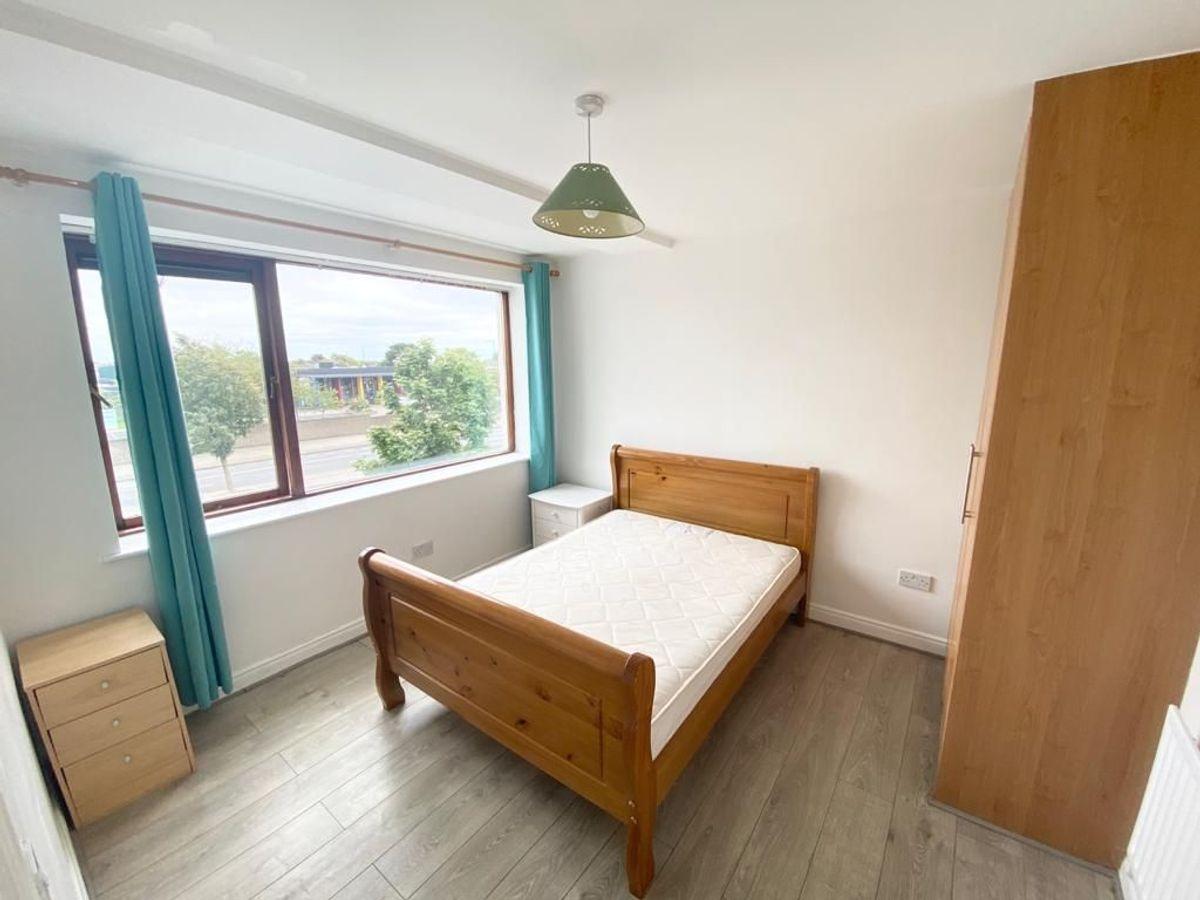 15 Gateway View, Dublin 11, Ballymun, Dublin 11, D11C427, historical listing image 4