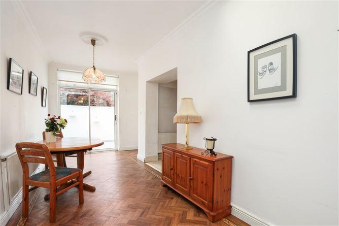 7 Thormanby Road, Howth, Co. Dublin, historical listing image 6