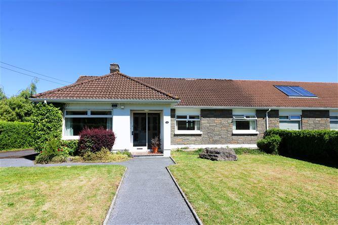 22 Castle Park, Carrick-on-Suir, Tipperary, historical listing image 1