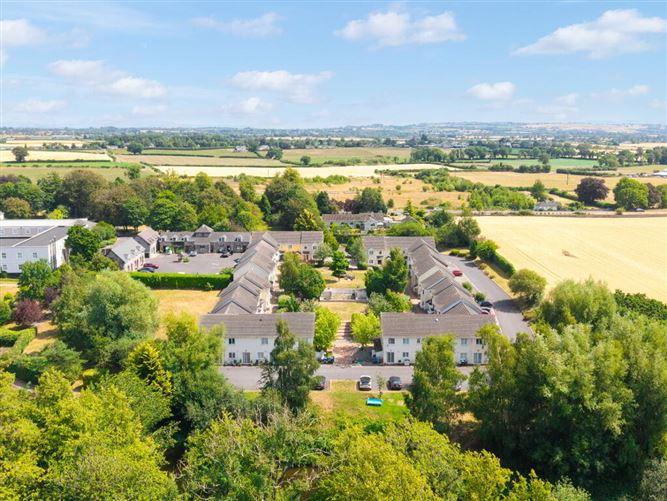 20 Dolmen Mews, Kilkenny Road, Carlow, historical listing image 5