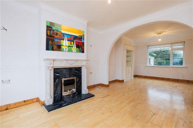 69, Pinewood Crescent, Dublin 11, historical listing image 4