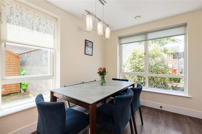 19 Diswellstown Court, Hamilton Park, Castleknock, Dublin 15, historical listing image 6