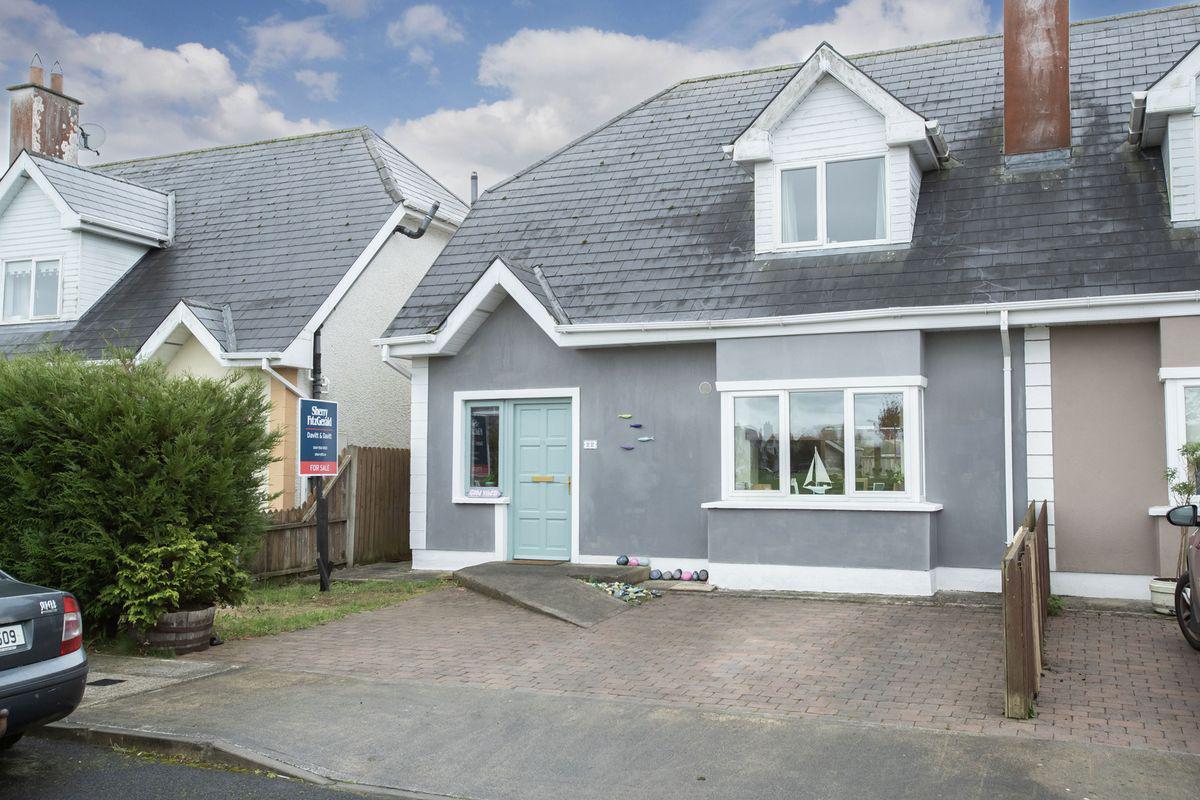 22 Inis Glora, Ballinalack, Co. Westmeath, historical listing image 1