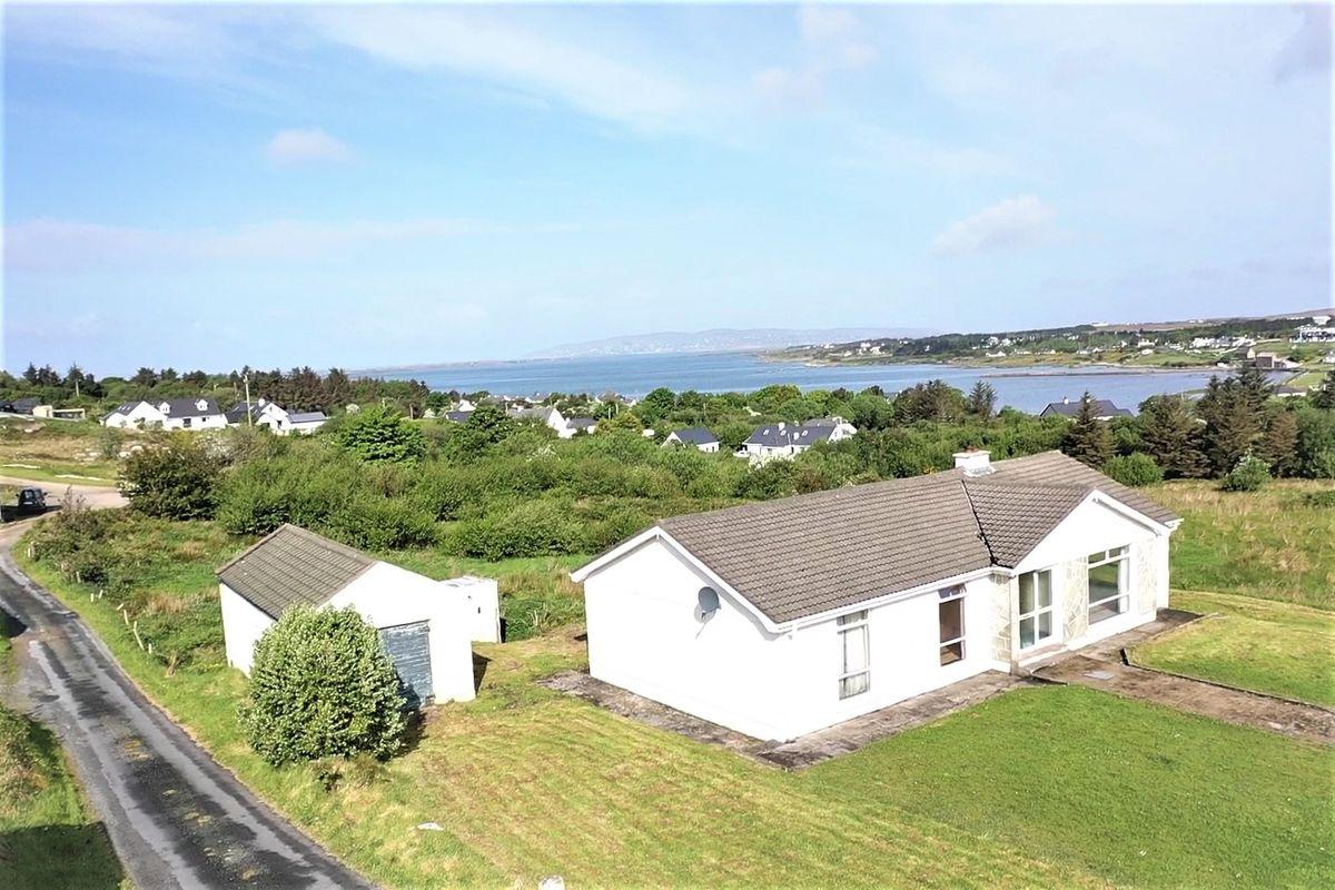 Caravan Road, Dungloe, Co. Donegal, F94Y0C0, historical listing image 1
