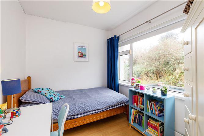 Original advertisement for 5 EVORA PARK, HOWTH, DUBLIN 13