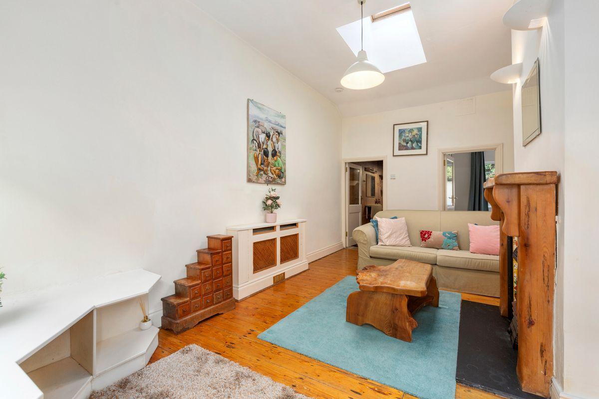 Simmonscourt Terrace, Donnybrook, Dublin 4, D04A9P5, historical listing image 3