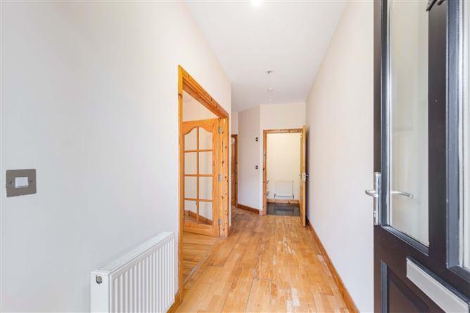 24 Loreto Wood, Cavan, Co. Cavan, historical listing image 3
