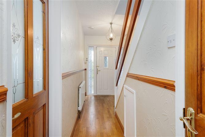 8, Palmerstown Court, Dublin 20, historical listing image 4