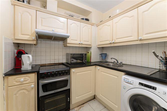 Apartment 1, MOUNTJOY SQUARE WEST, Dublin 1, historical listing image 4