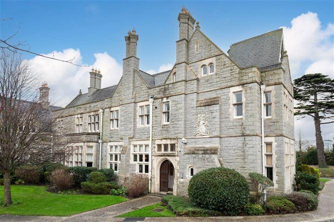 99 rockford manor, stradbrook rd, blackrock, historical listing image 3