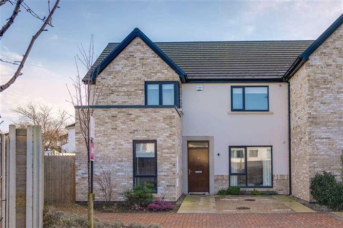 12 Cul Cuille, Sandyford, Dublin 18, D18DVF7, historical listing image 5