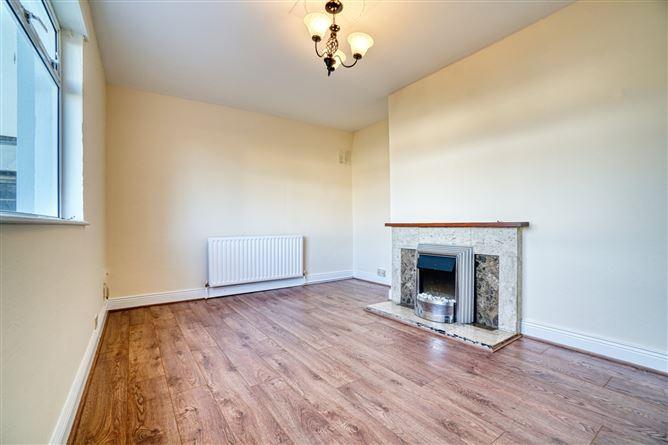 517 Pearse Villas, Sallynoggin, County Dublin, historical listing image 2