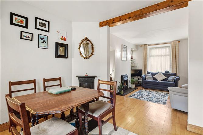 597 Woodview Cottages, Rathfarnham, Dublin 14, historical listing image 2