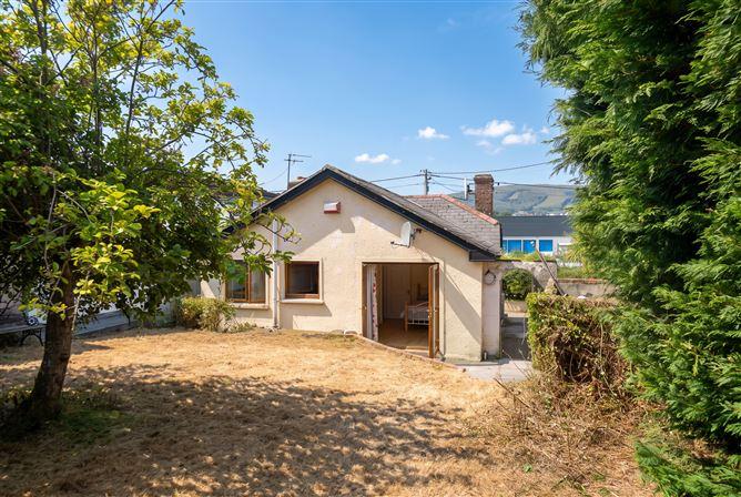 1 Kiladreenan, The Cottages, Newtownmountkennedy, Wicklow, historical listing image 3