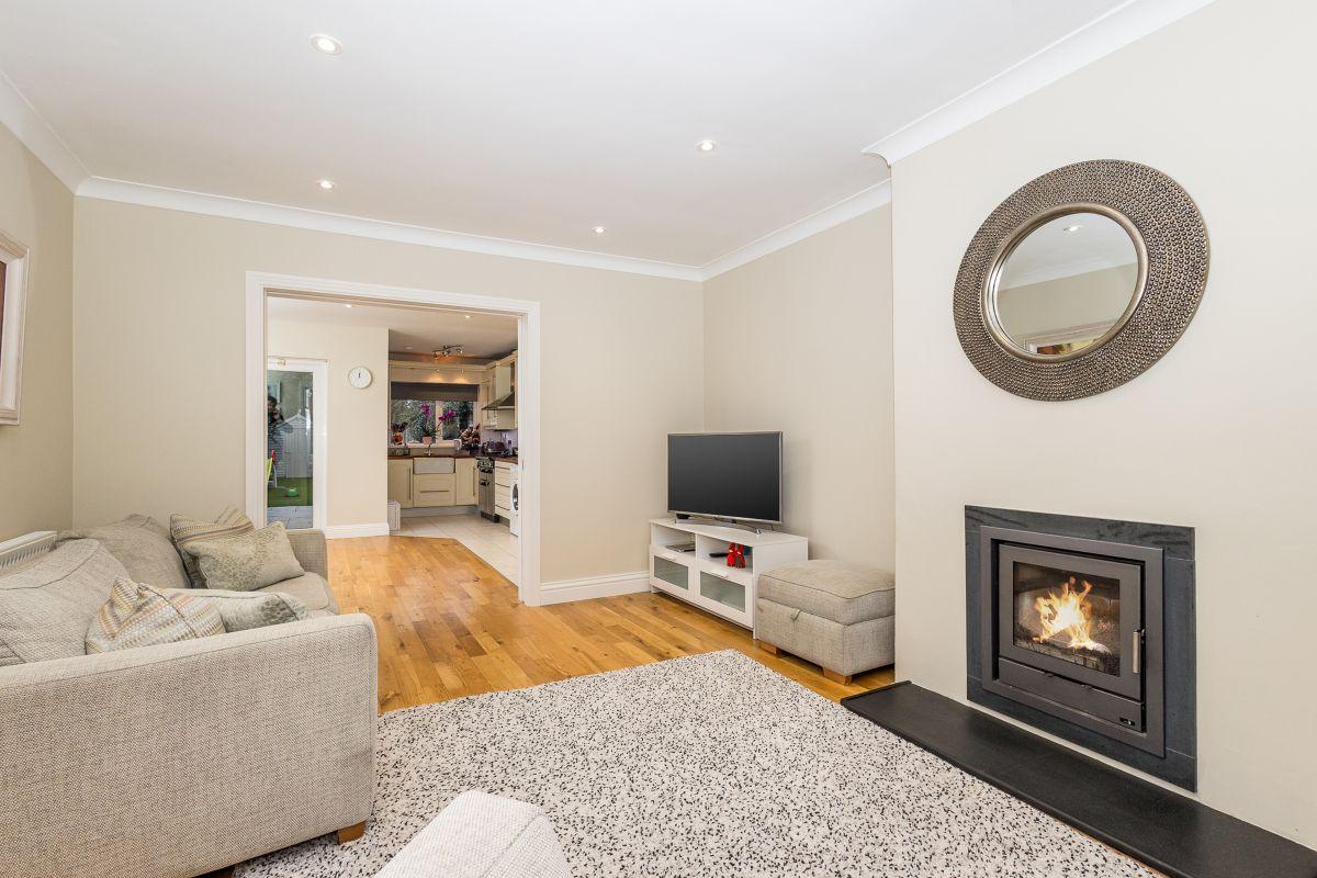 6 Beach View, Del Val Avenue, Sutton, Dublin 13, D13WK61, historical listing image 2