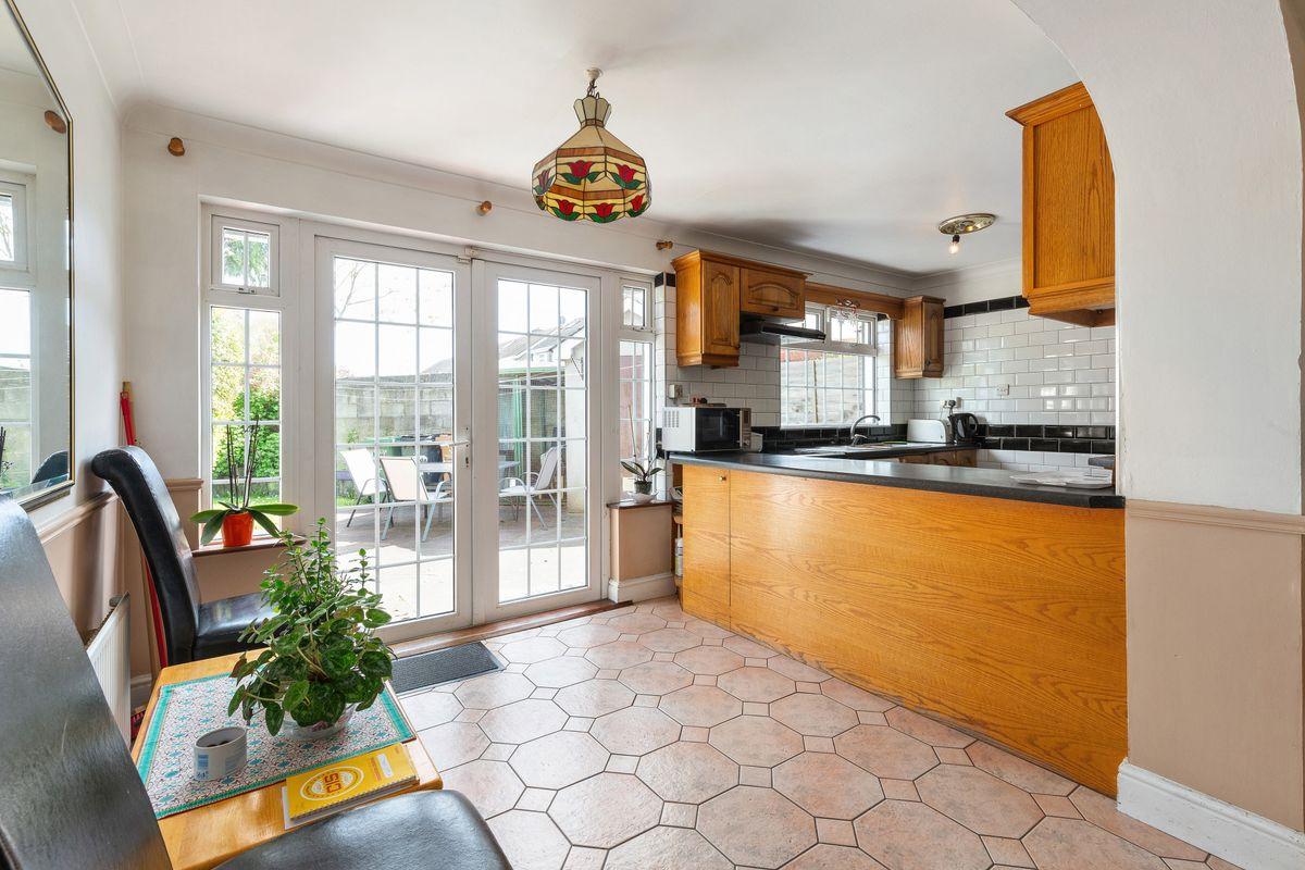 153 Glasmore Park, Swords, Co. Dublin, historical listing image 4