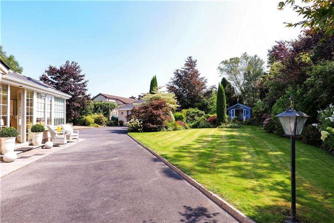 Windyridge, 1 Carraig Ban, Coolough Road, Galway City, historical listing image 3