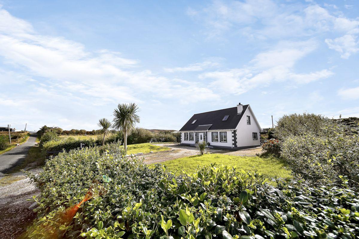 Meenacladdy, Gortahork, Donegal, historical listing image 1