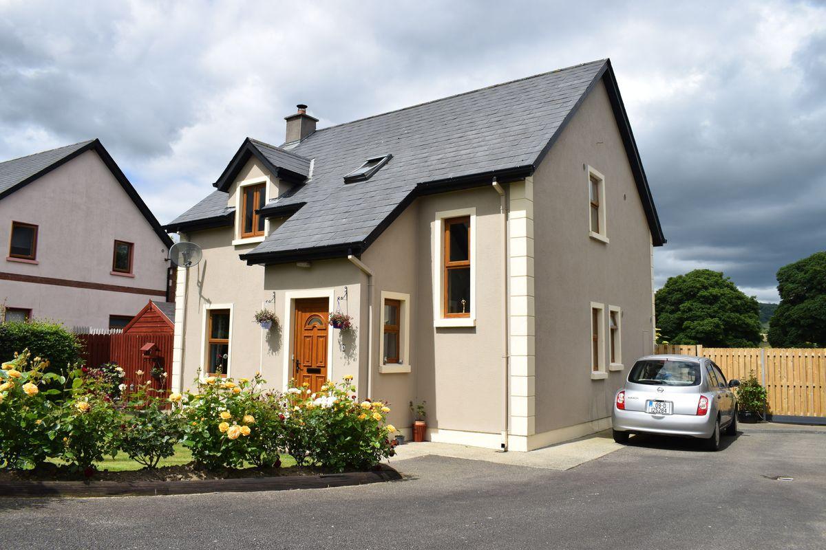 6 Oakridge Manor, Shillelagh, Co. Wicklow, Y14DD54, historical listing image 1