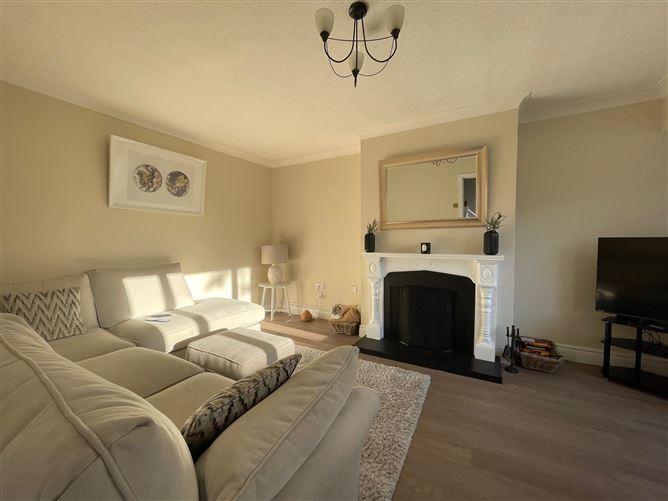 36 Seabury Green, Malahide, Co. Dublin, K36EK40, historical listing image 3