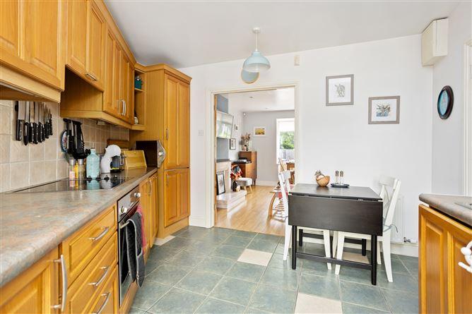 4a Rosemount Estate, Windy Arbour, Dundrum, Dublin 14, historical listing image 5