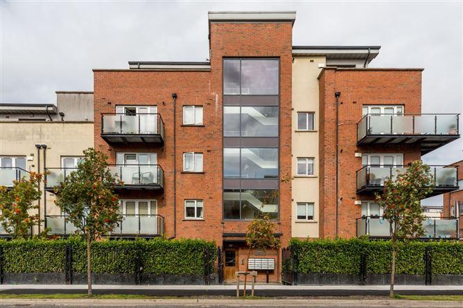 2 Mayeston Square, Finglas, Dublin 11, historical listing image 1