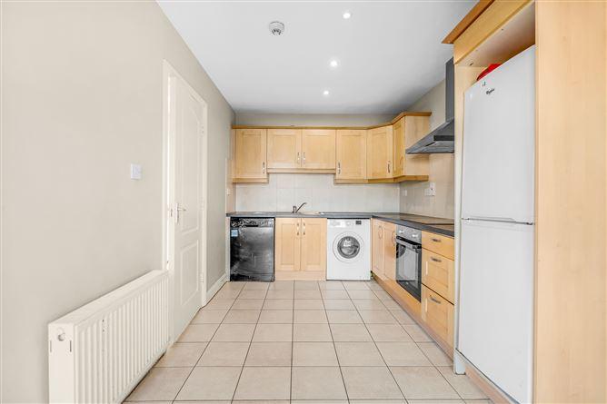 13, Larch Wood Woodlawn Avenue, Dublin 17, historical listing image 5