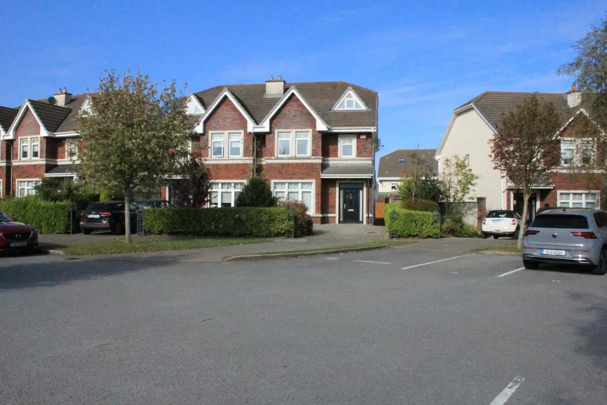 8 Castelmoyne, Balgriffin, Dublin 13, historical listing image 1