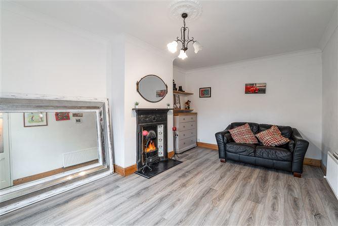 26 Castle Farm, Shankill, Dublin 18, historical listing image 3