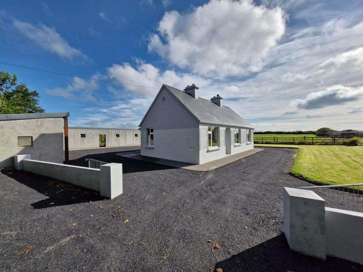 Killavoher, Clonbern, Ballinasloe, Co. Galway, H53EK79, historical listing image 2