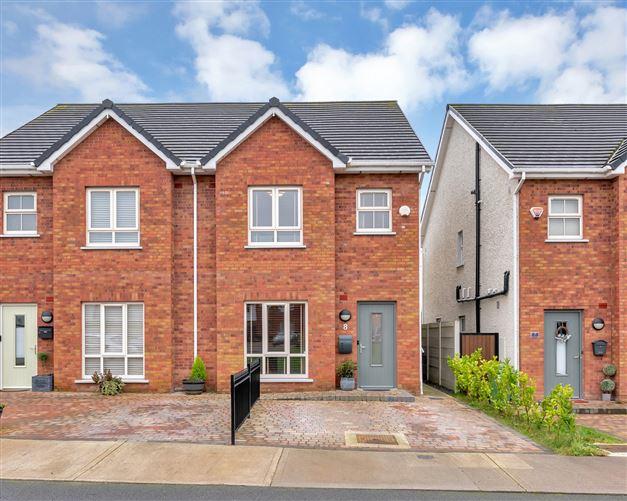 8 curragh drive, rathbride road, kildare town, historical listing image 1