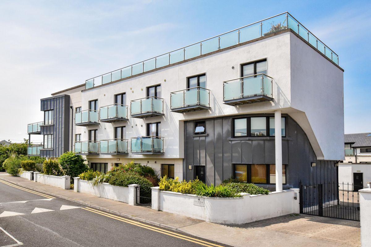 Apartment 9, Fairhill Court, Fairhill Road Upper, The Claddagh, Galway, H91H297, historical listing image 1