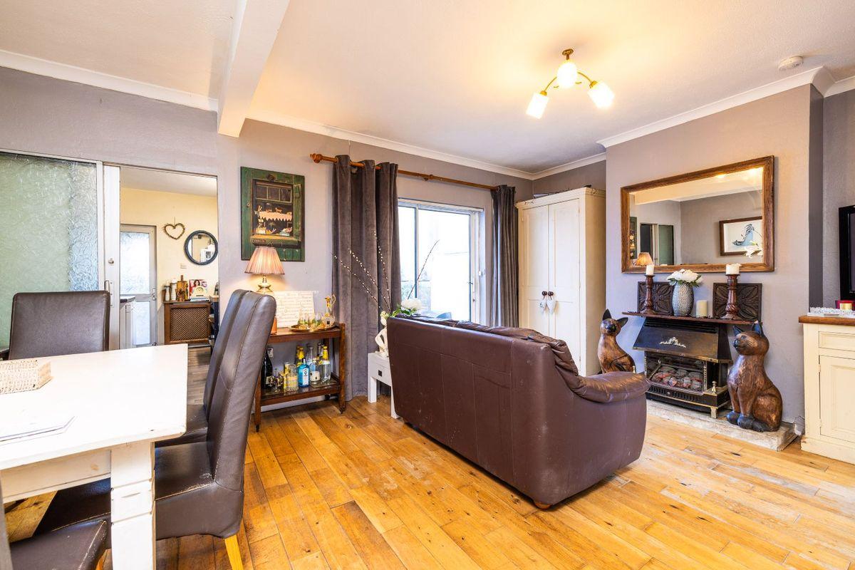 37 Clontarf Park, Clontarf, Dublin 3, historical listing image 3