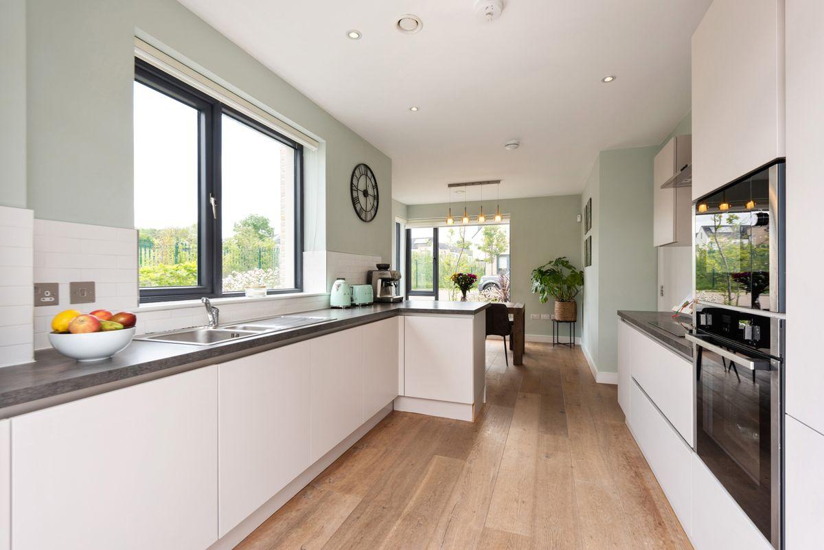 7 The Well, Scholarstown Wood, Rathfarnham, Dublin 16, D16F2H0, historical listing image 6