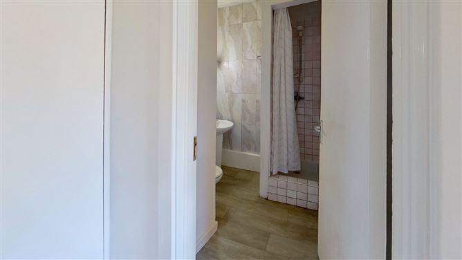 70 Cranford Court, Stillorgan Road, Dublin 4, historical listing image 5