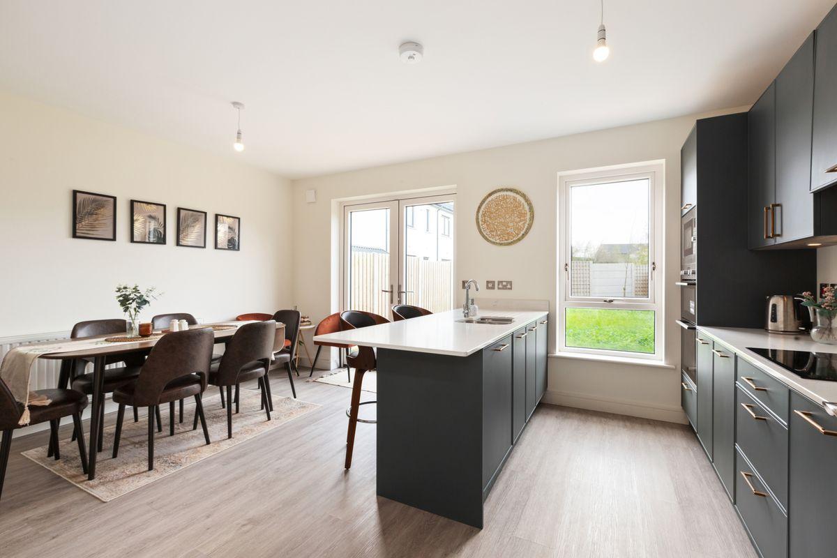 13 Harpur Avenue, Harpur Lane, Leixlip, Co. Kildare, W23C6PT, historical listing image 4