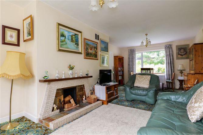 7 Beechmount Road, Highfield Park, Galway, Rahoon, Co. Galway, H91P02D, historical listing image 3