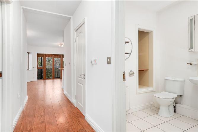 10 Garthy Wood, Knocklyon,   Dublin 16, historical listing image 5