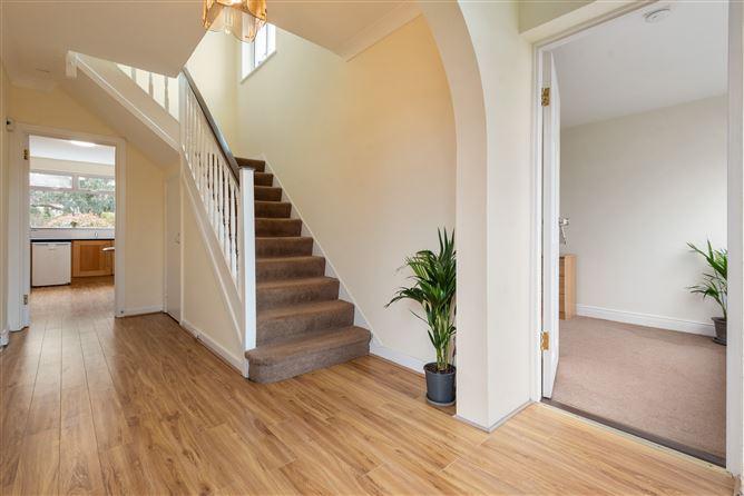 10, Pine Valley Avenue, Dublin 16, historical listing image 2
