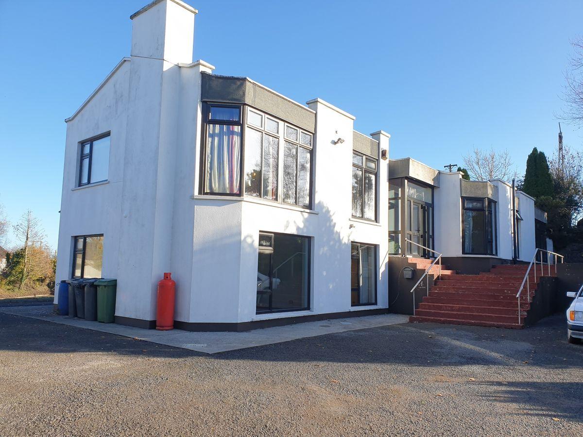 The Two Mile, Coosan, Athlone, Co. Westmeath, N37WA46, historical listing image 1