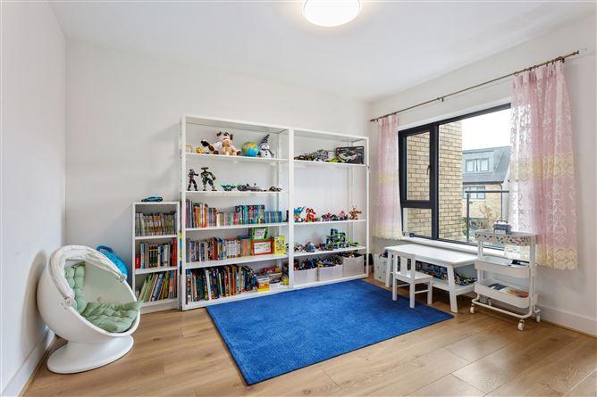 13 Sandyford Green, Sandyford, Dublin 18, historical listing image 5