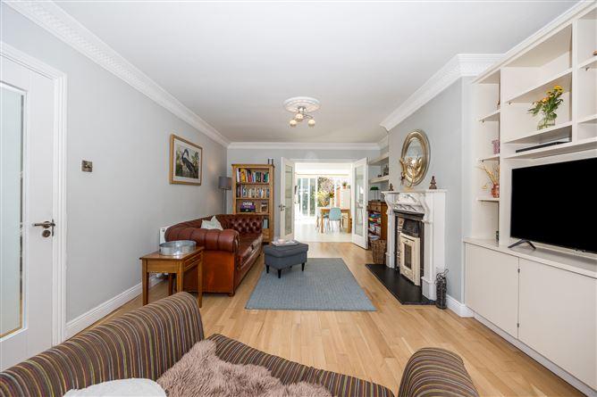24 Castlefield Manor, Broomfield, Malahide, County Dublin, historical listing image 5