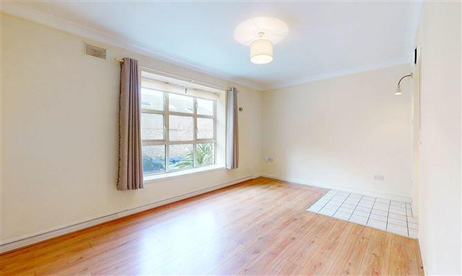 Apt 6 Pier 19, Bridgefoot St, Dublin 8, County Dublin, historical listing image 2