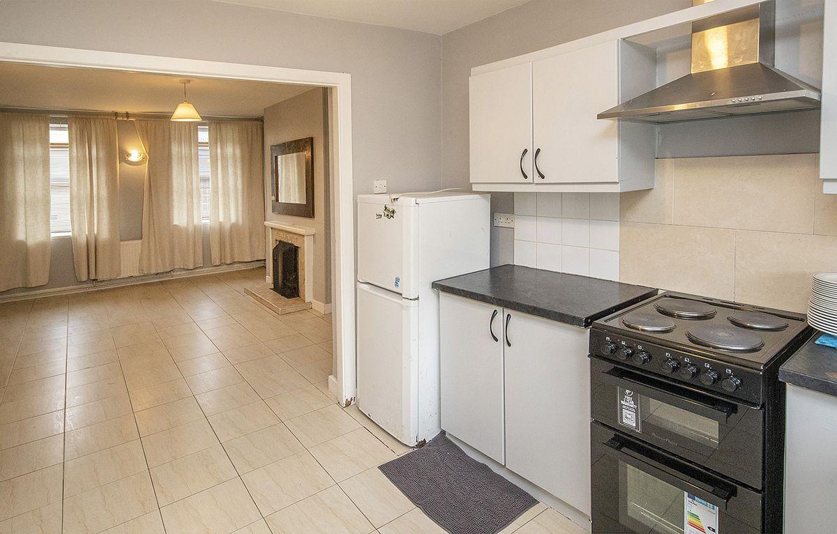 24 Johnstown, Waterford City, Co. Waterford, X91CKX3, historical listing image 2