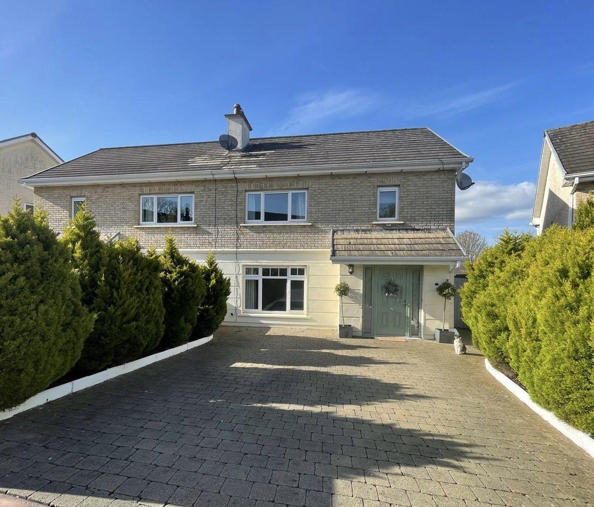 46 Clarkes Wood, Mount Oval Village, Rochestown, Co. Cork, T12DEA8, historical listing image 1