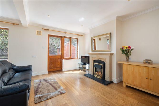 7, Rathmichael Park, Dublin 18, historical listing image 2