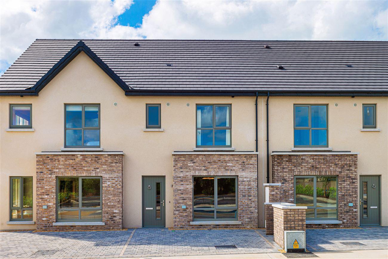 3 Bedroom End Of Terrace - The Bawnogues, Kilcock, Kildare, historical listing image 2