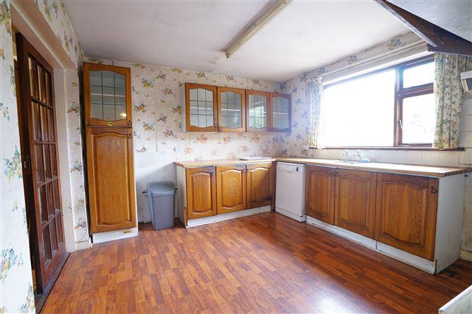 126 Priory Lawn, Waterford City, Waterford, historical listing image 6